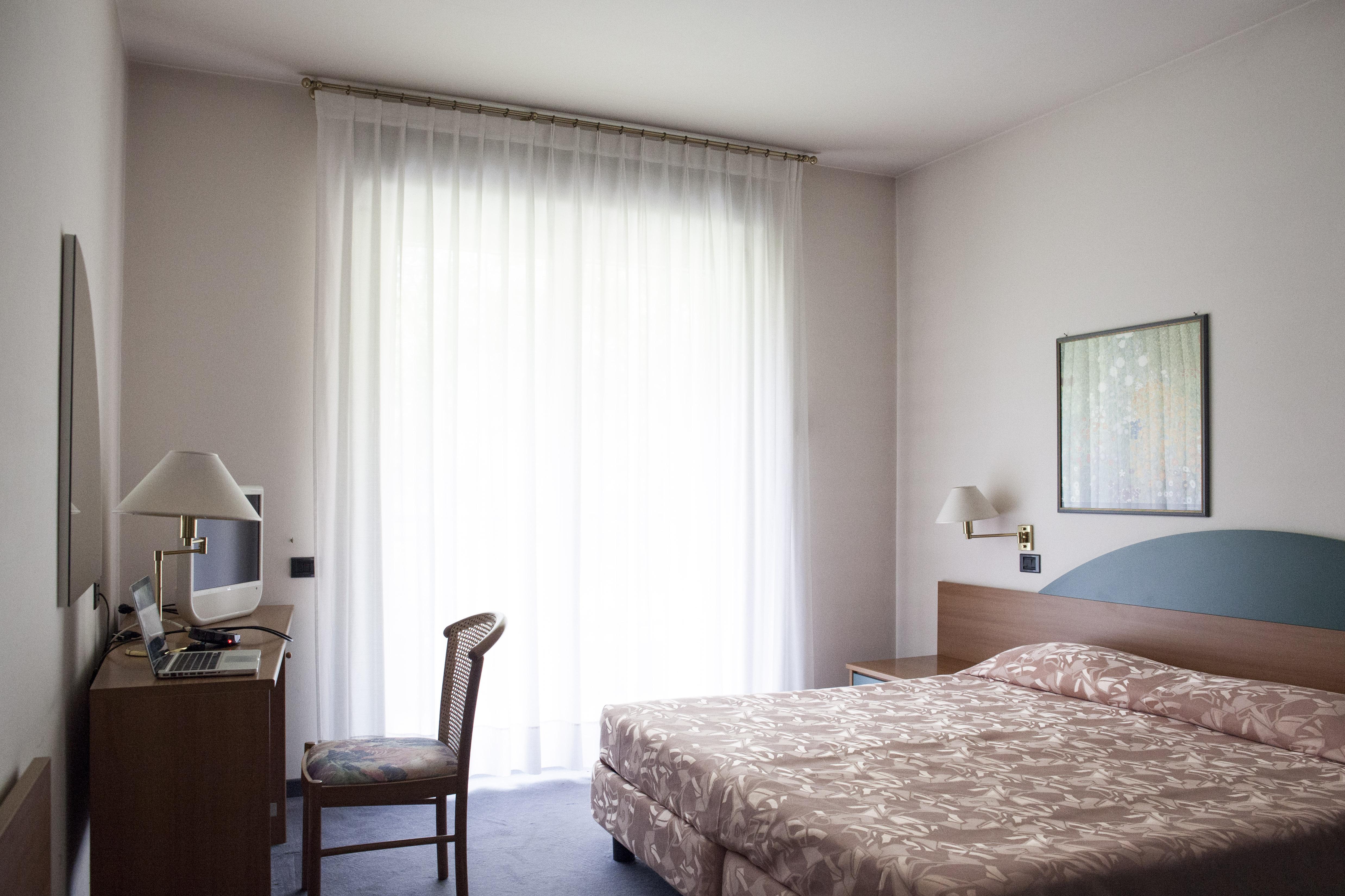 Roero Park Hotel Sommariva Perno Exterior photo