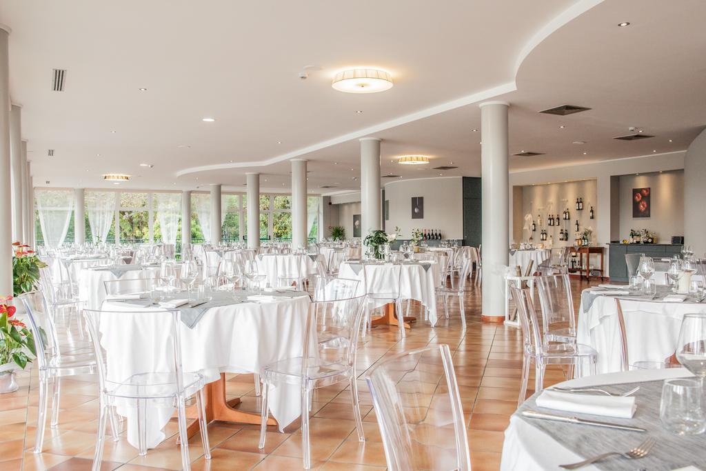Roero Park Hotel Sommariva Perno Exterior photo