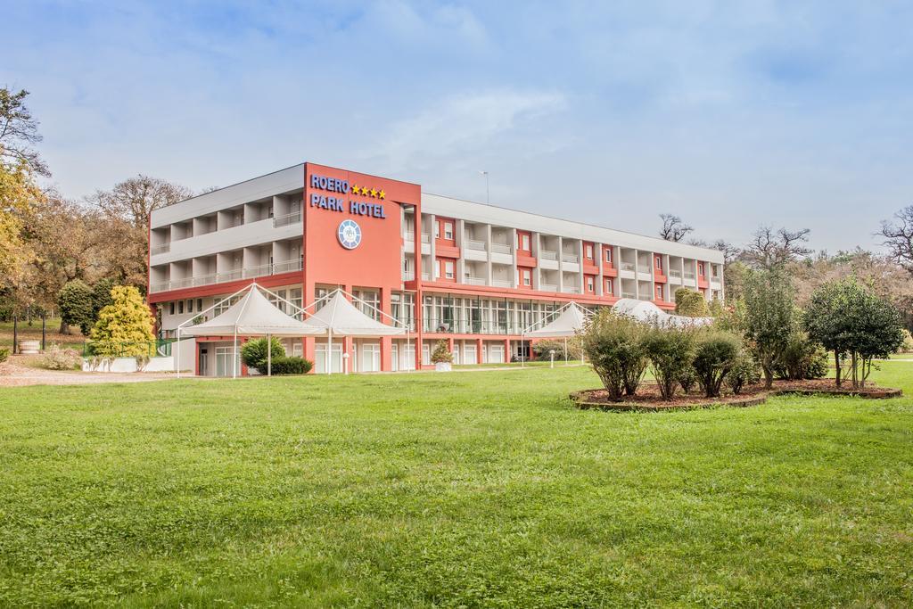 Roero Park Hotel Sommariva Perno Exterior photo